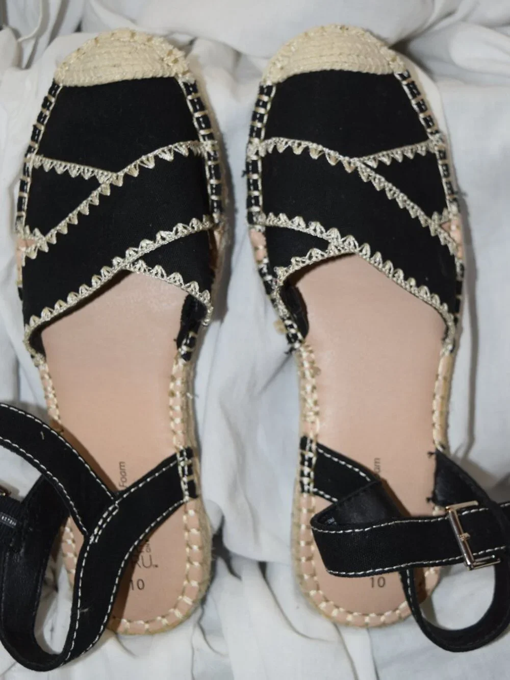 Time & Tru Sandals Women's Strappy Espadrille Comfort Black Fabric Sandals Sz 10